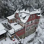 Hotel Steinerne Renne Garni 3*