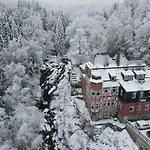 Waldgasthaus & Steinerne Renne