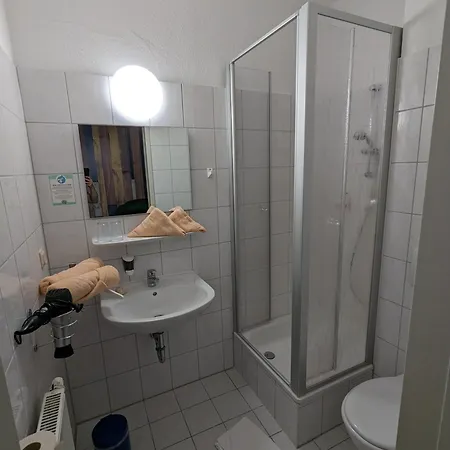 Отель Waldgasthaus & Steinerne Renne Вернигероде