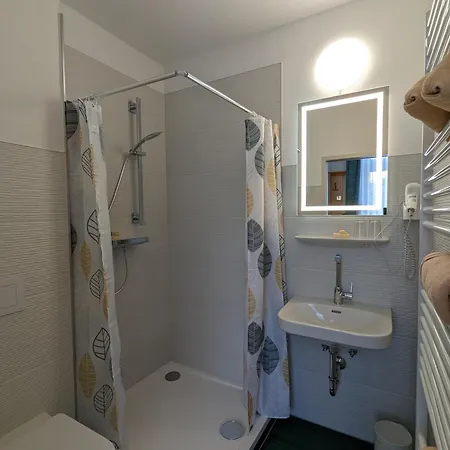 Waldgasthaus & Steinerne Renne