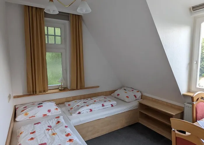 Hotell Waldgasthaus & Steinerne Renne